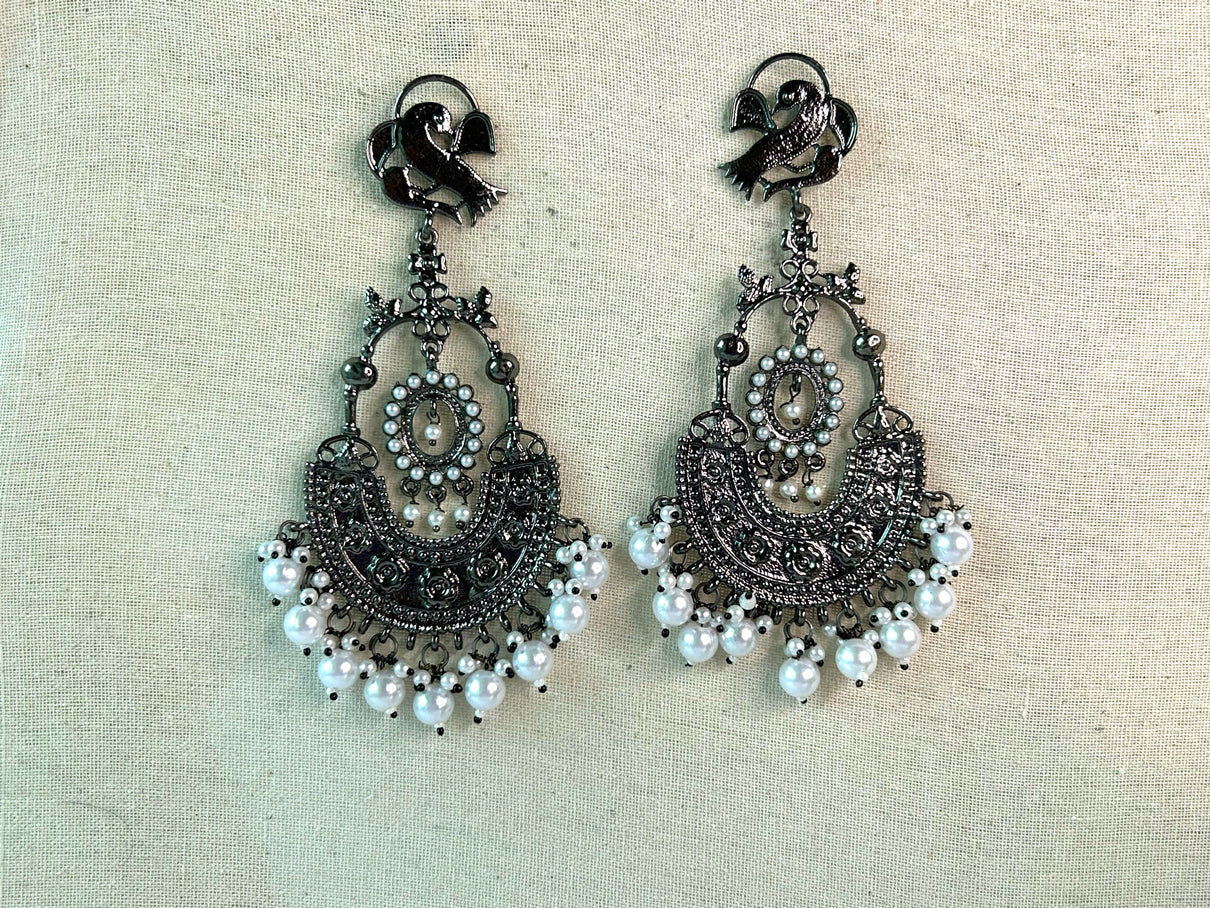 Nagma Long Chaandbali