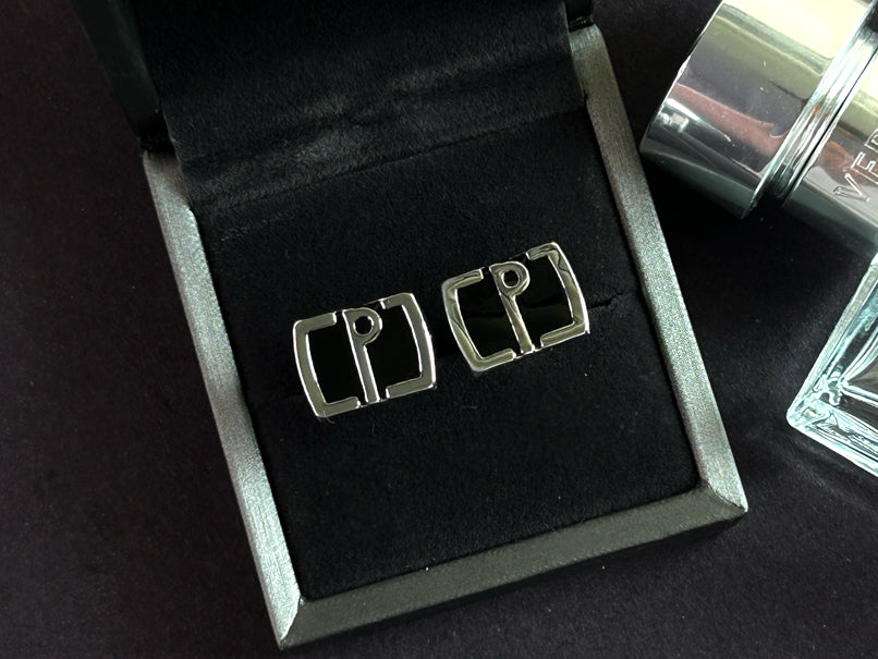 Men’s Monogram P Bracket Cufflinks