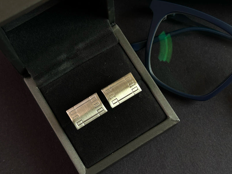 Men’s Rectangular Grid Pattern Cufflinks