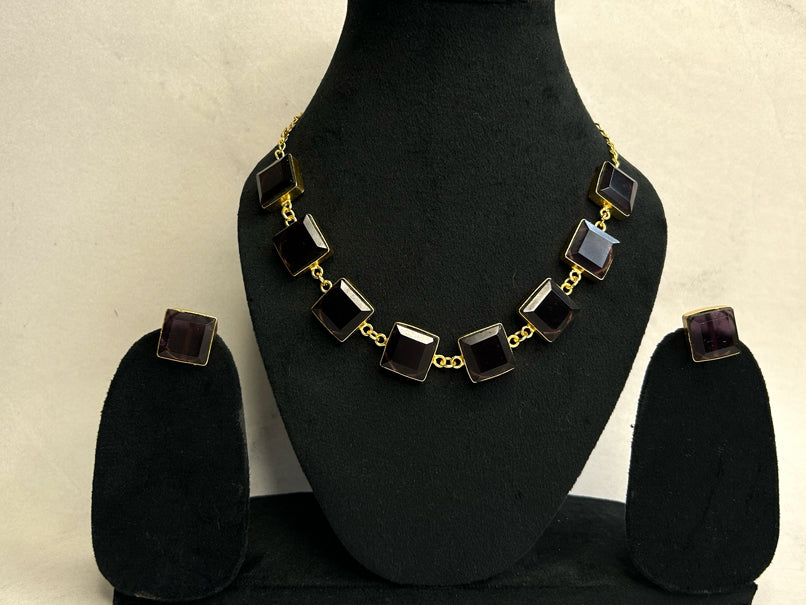 Trina Glossy Square Necklace Set