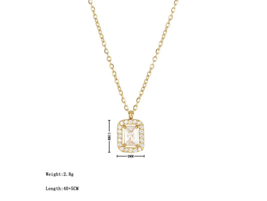 Opuletta Necklace