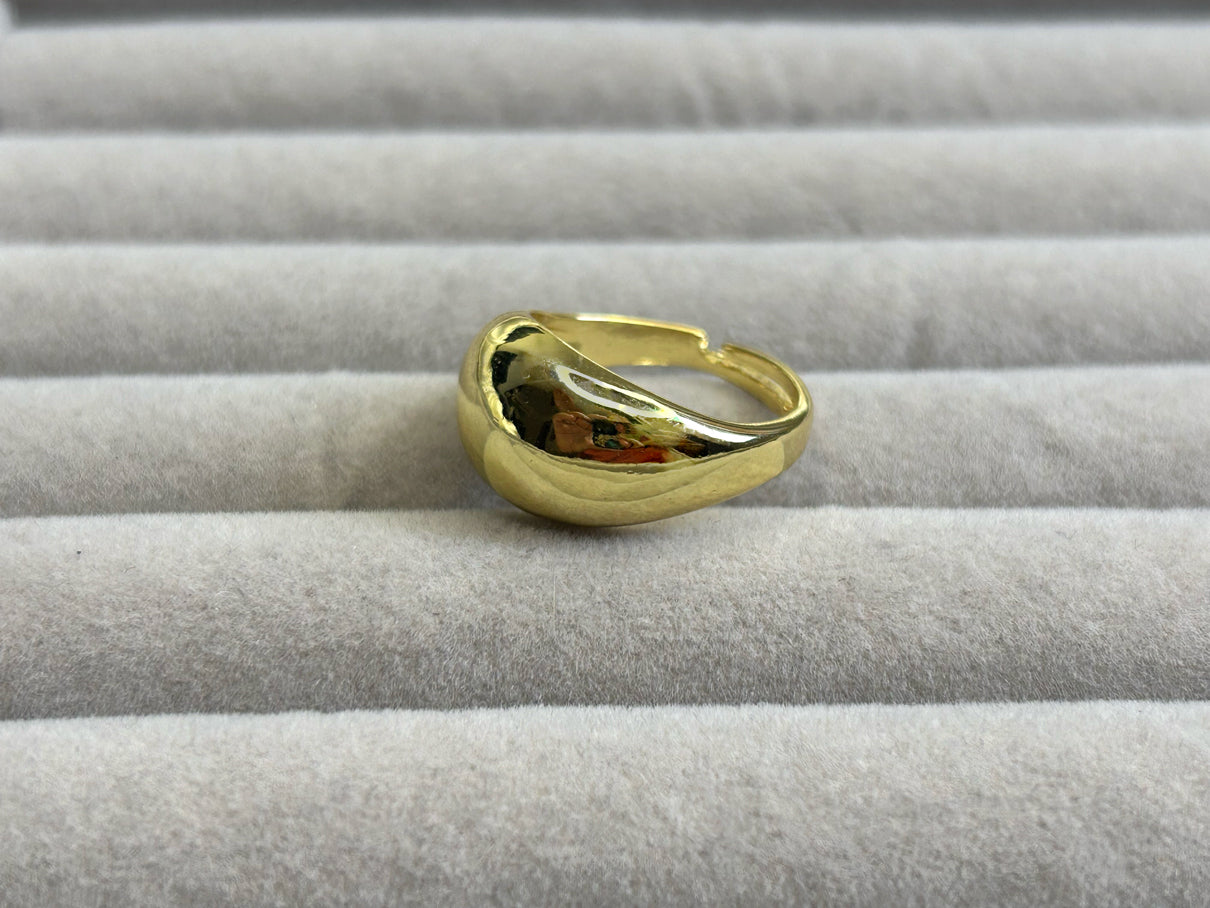 Classic Dome Ring
