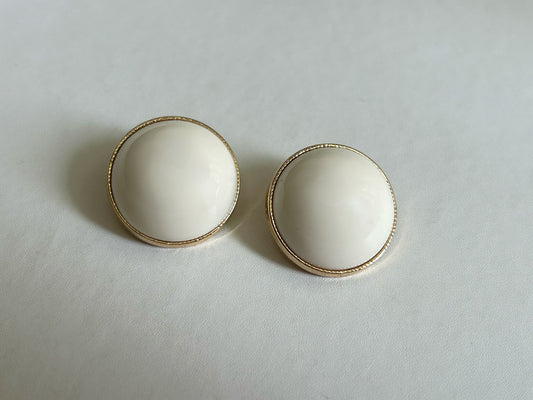 Classic Pearl Studs