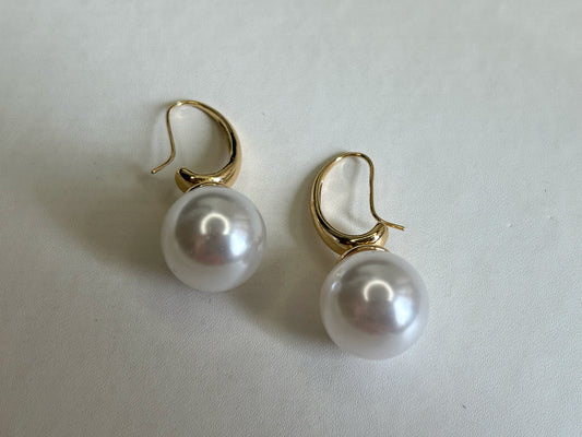 Pearl Drop Dangles