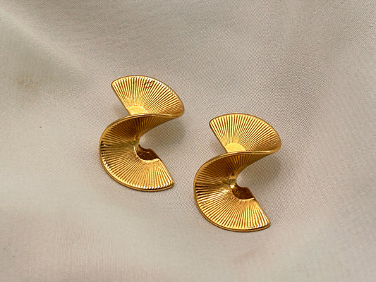 Vortex Studs