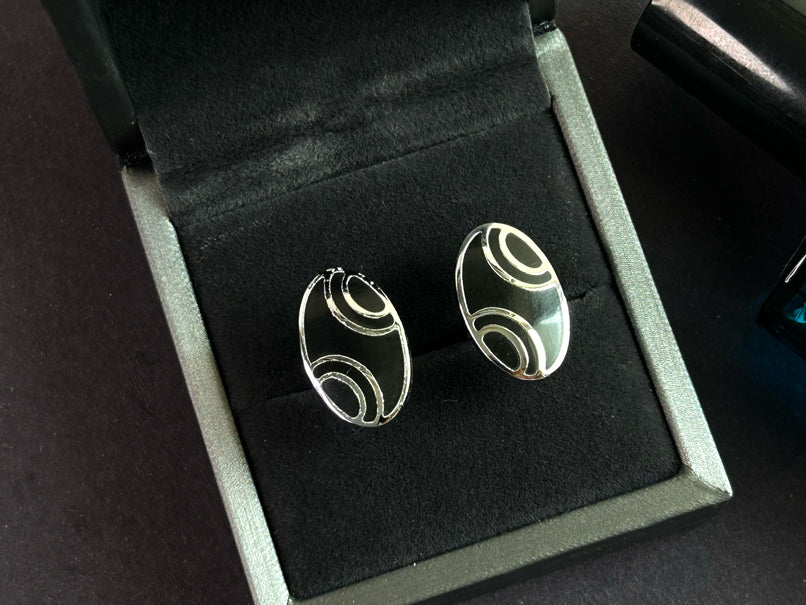 Men’s Oval Orbit Line Cufflinks